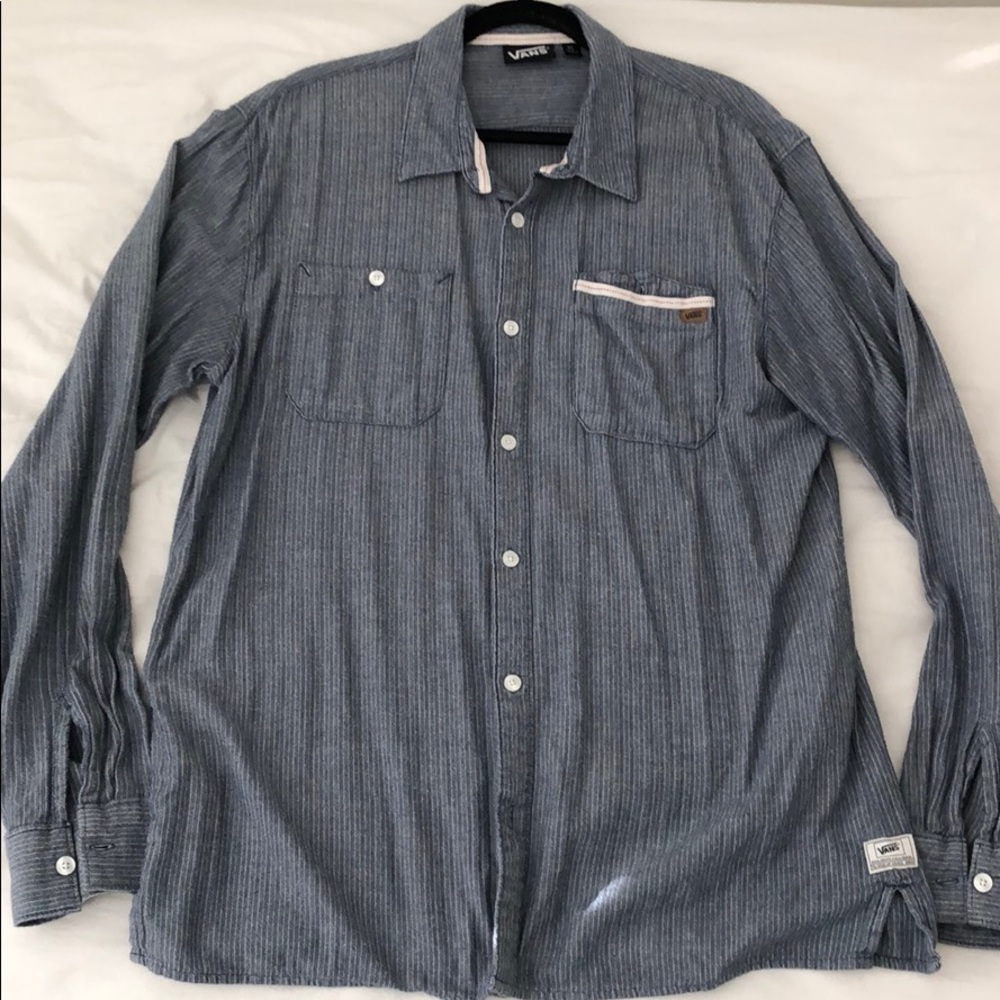 Men’s long sleeve button down